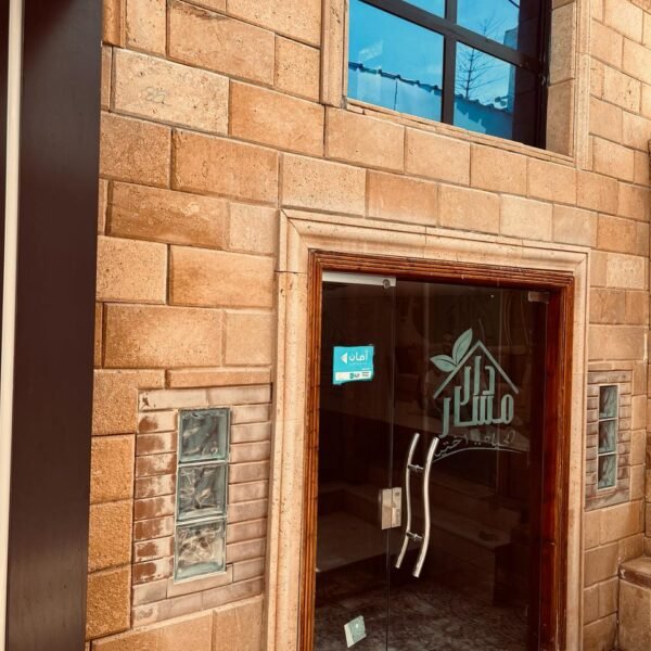 c6ac9e6b-40e1-49e4-9046-3cc18cd0fab7